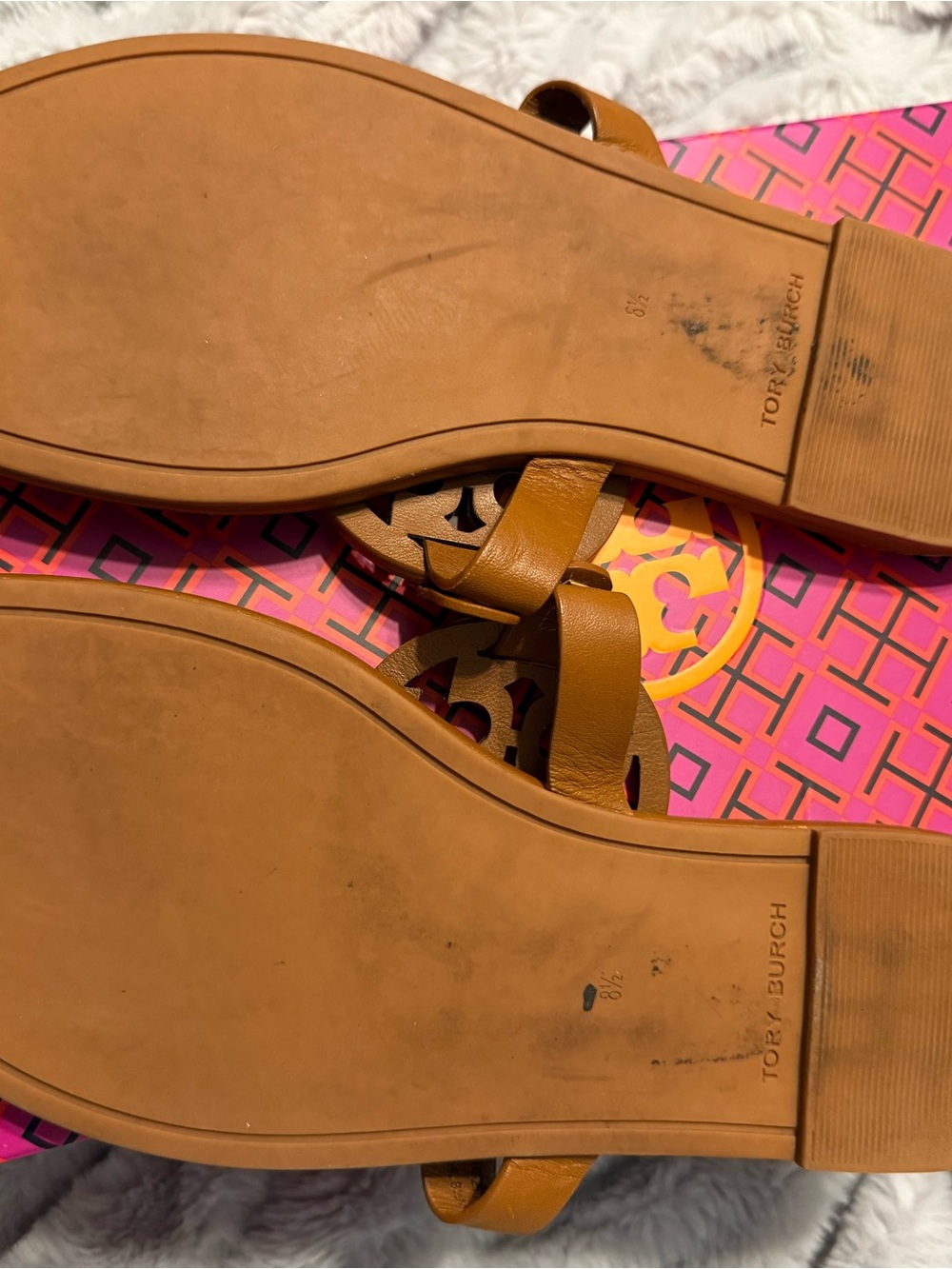 Tory Burch Pink and Orange Geometric Logo Box - Picture 3 of 6
